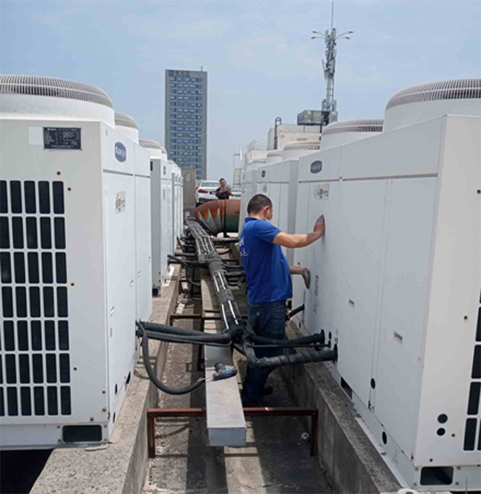 盘龙中央空调制热和不制冷系统维修方法